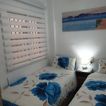 公寓 Lovely 2-bed In Near Beach