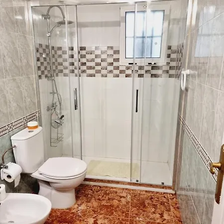 公寓 Lovely 2-bed In Near Beach *